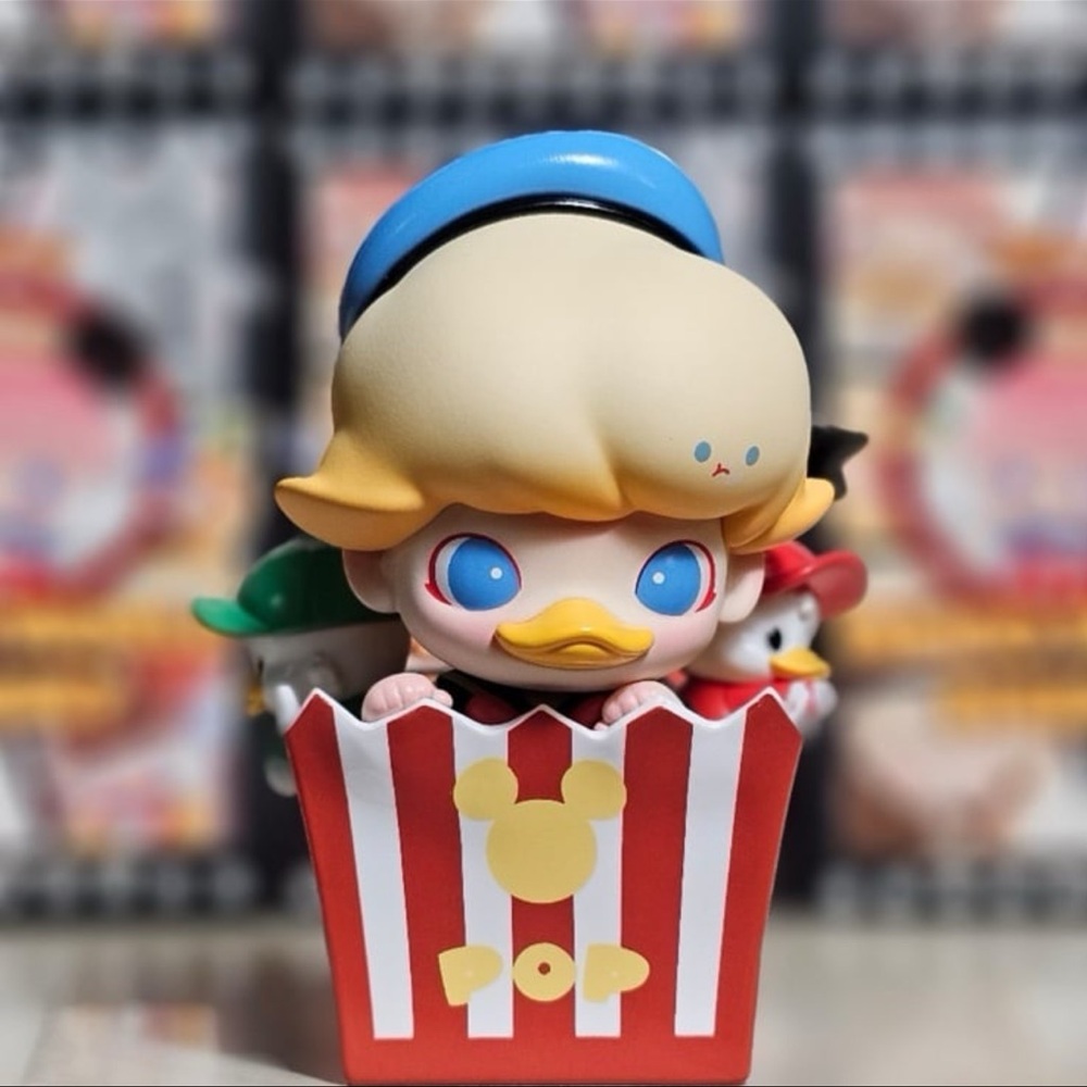 Disney Donald Duck Popcorn Figurine